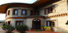 Punakha - Meri Phuensum Resort 