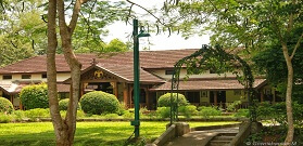 Nagarhole National Park/ Kabini - Kabini River Lodge 